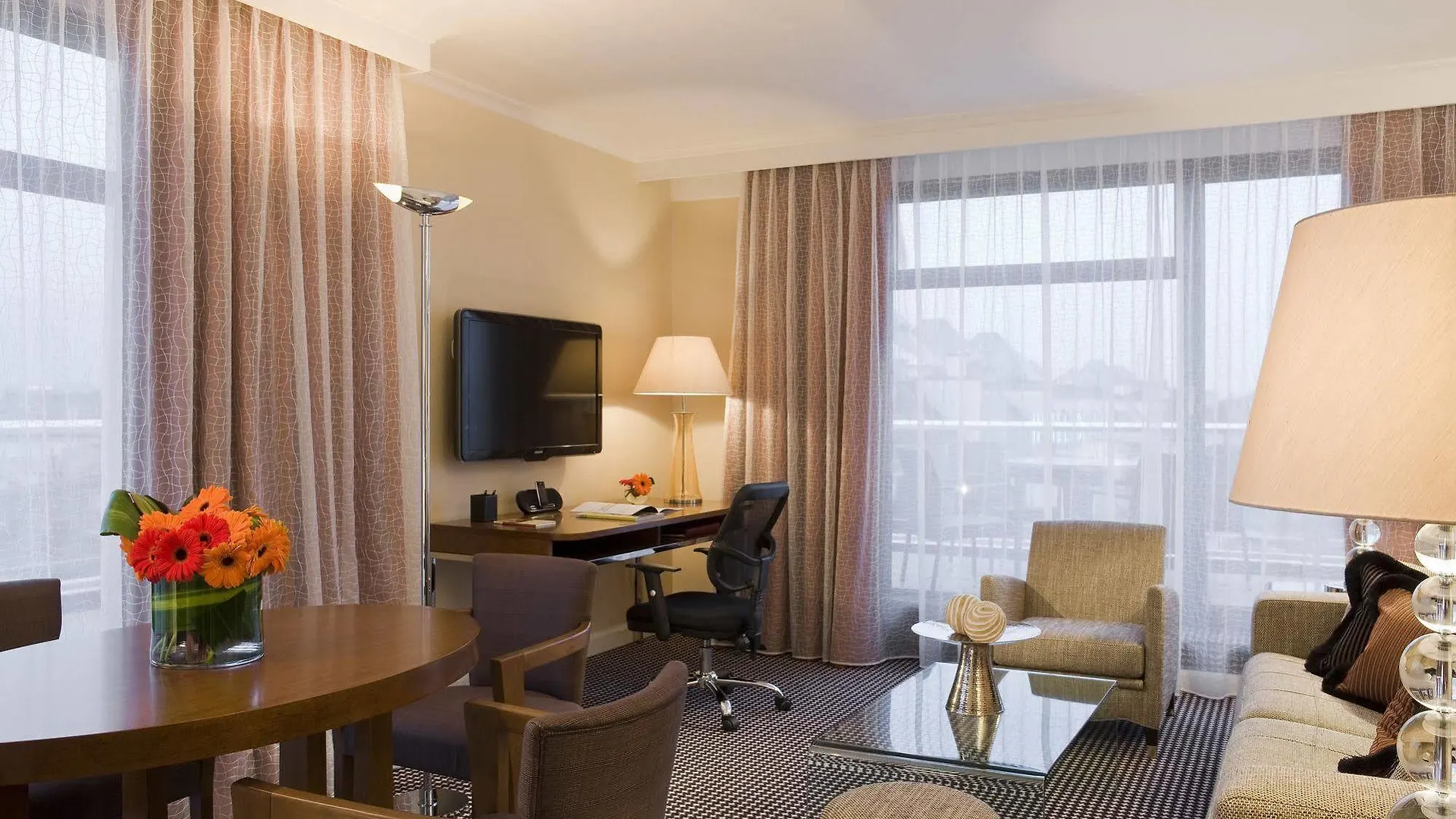Hotel Warwick Ginebra 4*,