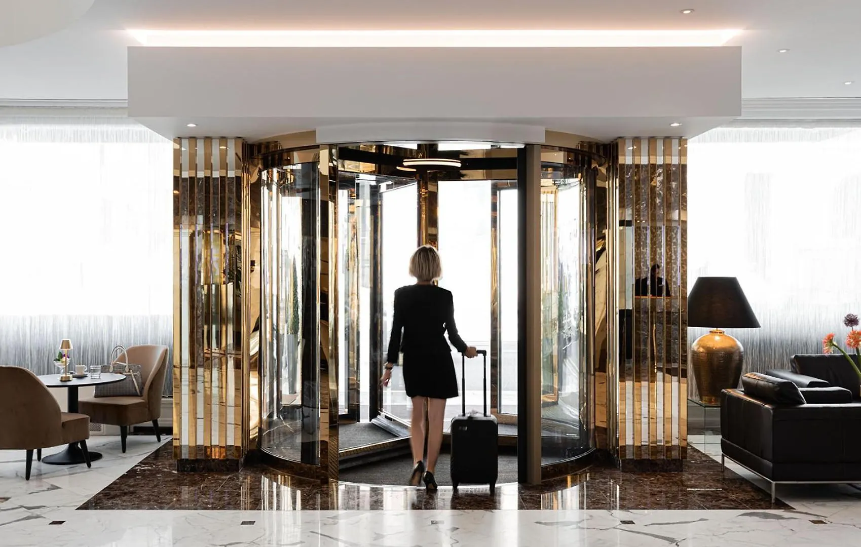 Warwick Geneva Hotel 4*,