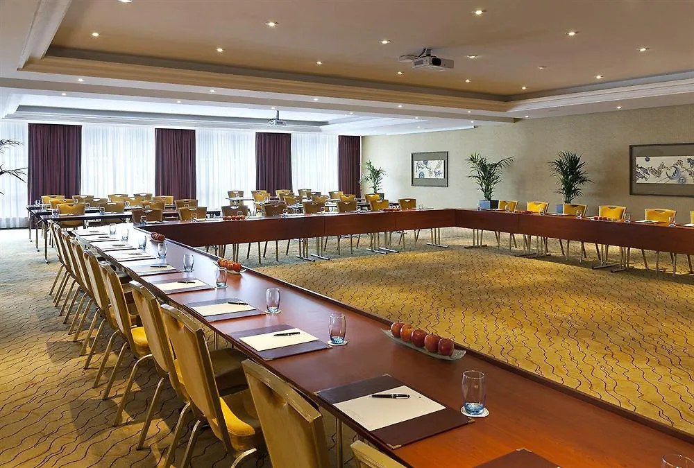 Warwick Geneva Hotel
