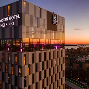 Otel Clarion ****