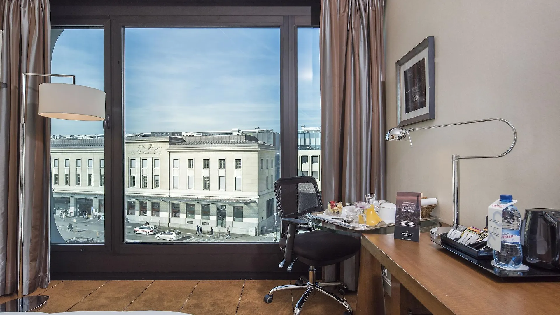 Warwick Geneva Hotel